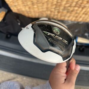 TaylorMade White and Black 4 Hybrid Club